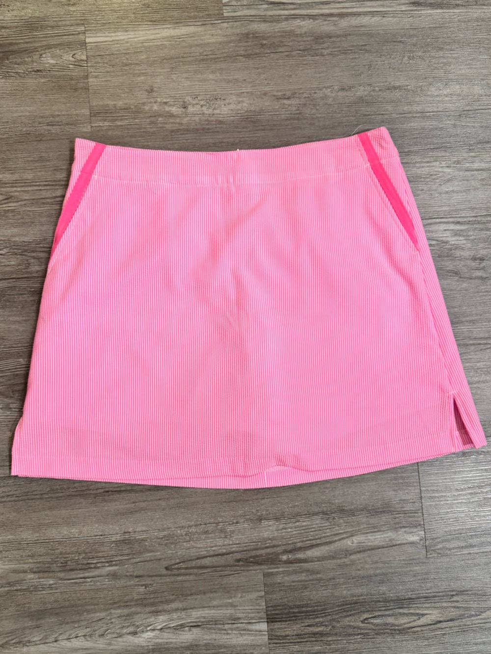 Lady Hagen Pink Seersucker Striped Golf Skort Size 8